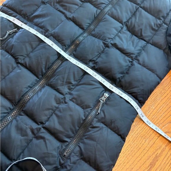 Eddie Bauer long black ultralight  down puffer coat Women’s S great for travel - Picture 8 of 14